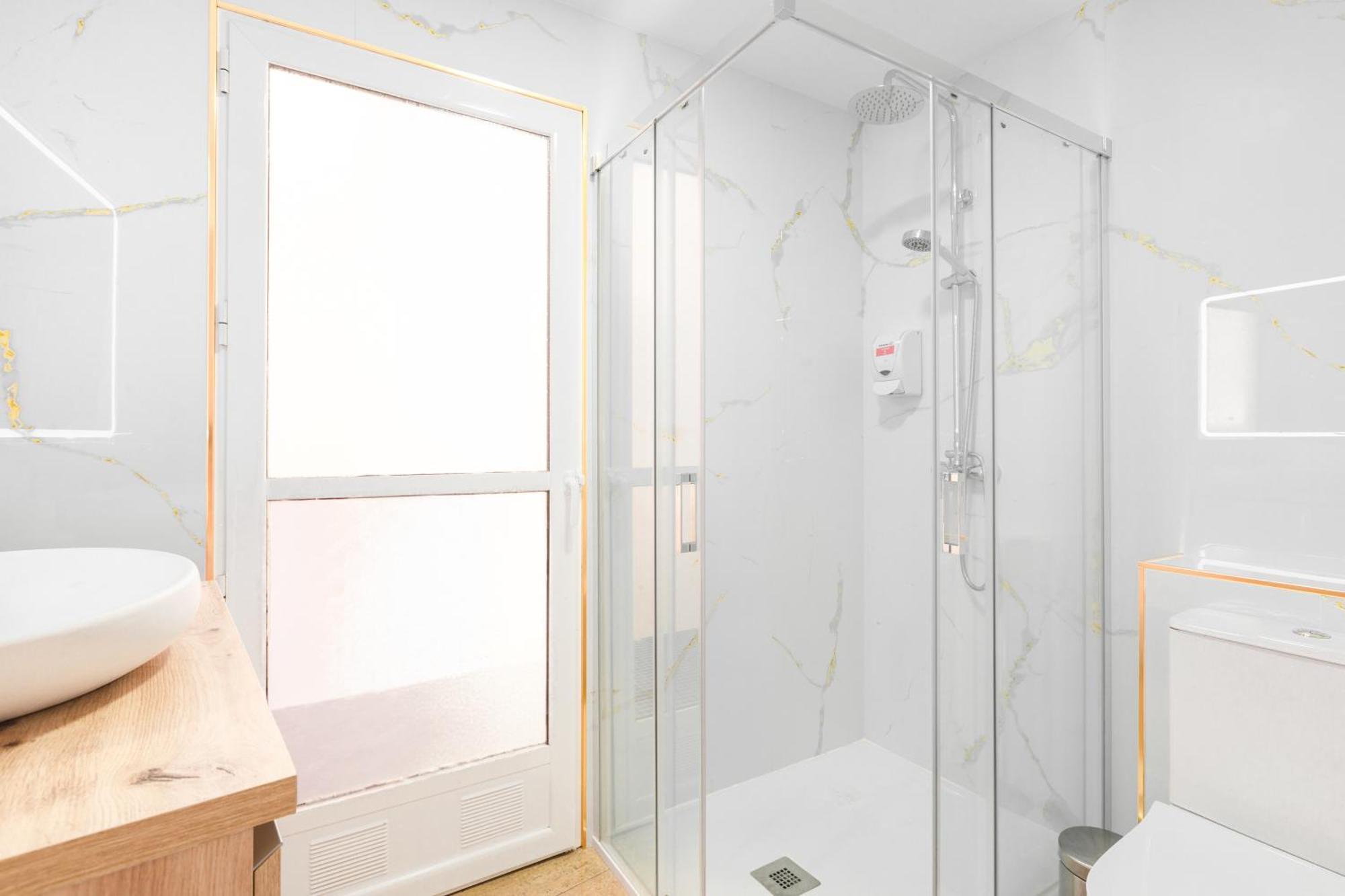 Apartamento Puerta del Centro Málaga Exterior foto